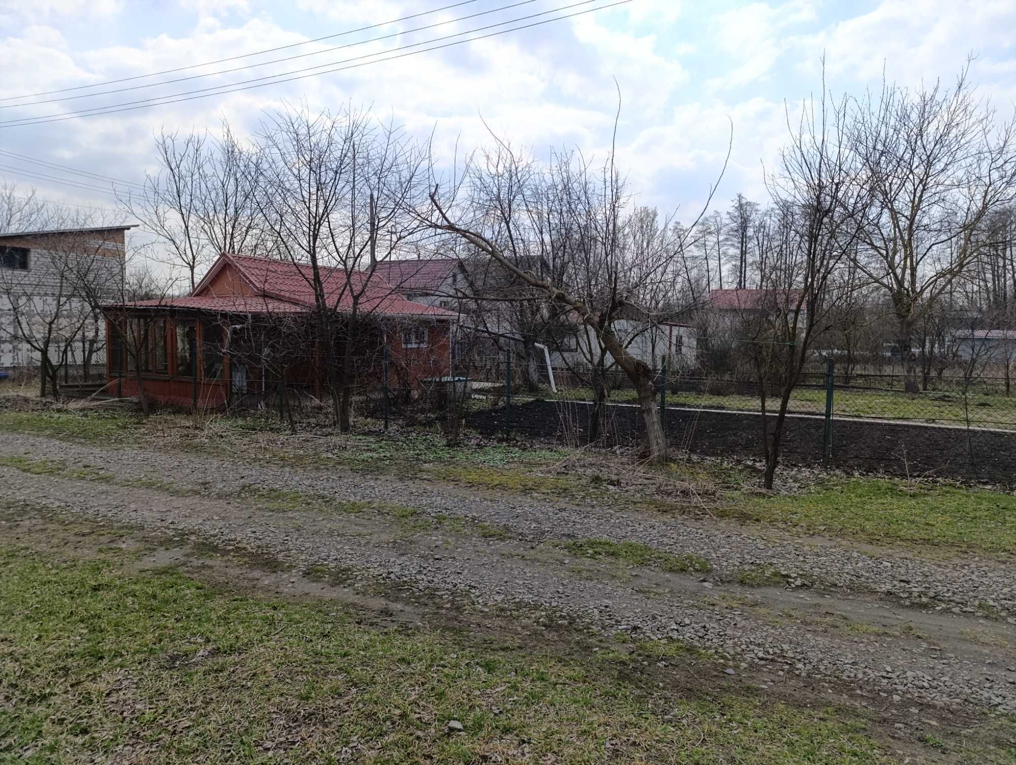 дача в селі Гайове