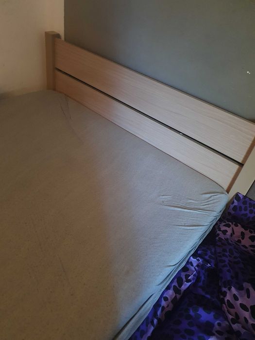 Łóżko drewniane szybko