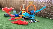 Hot Wheels - zestawy dla fanów dinozaurów