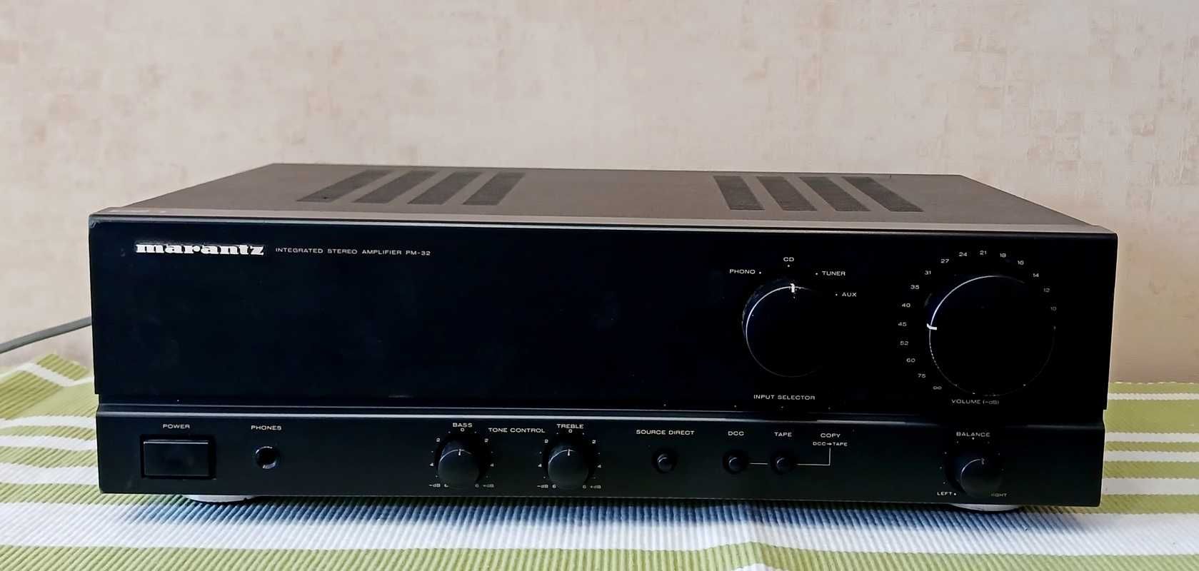 Розпродаж! Підсилювач Marantz PM32