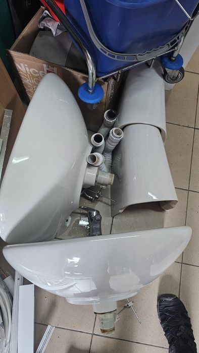 umywalka ceramiczna kompletne do wyboru