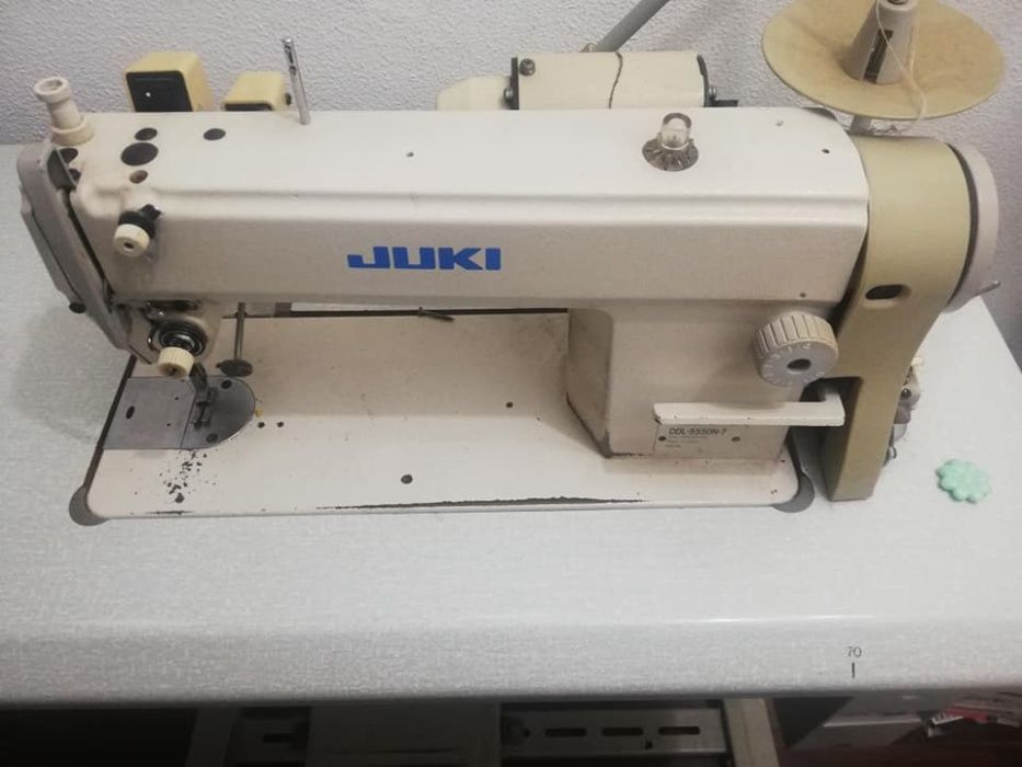 Máquina de Costura profissional marca Juki como nova pouco uso...