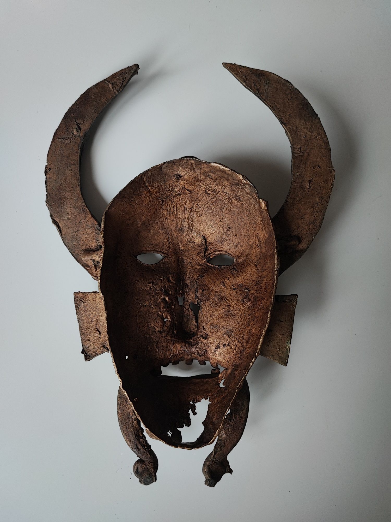 Maska brąz Kpeliyee Senufo Wybrzeże Kości Słoniowej mosiądz Afryka