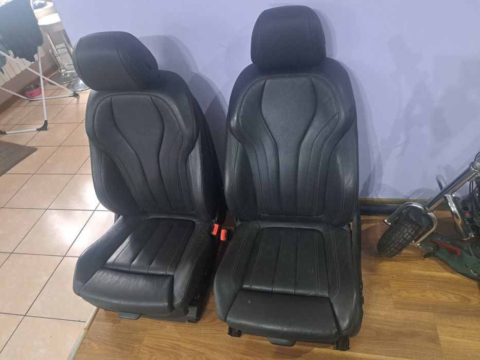Fotele siedzenia skórzane przód BMW X5 F15