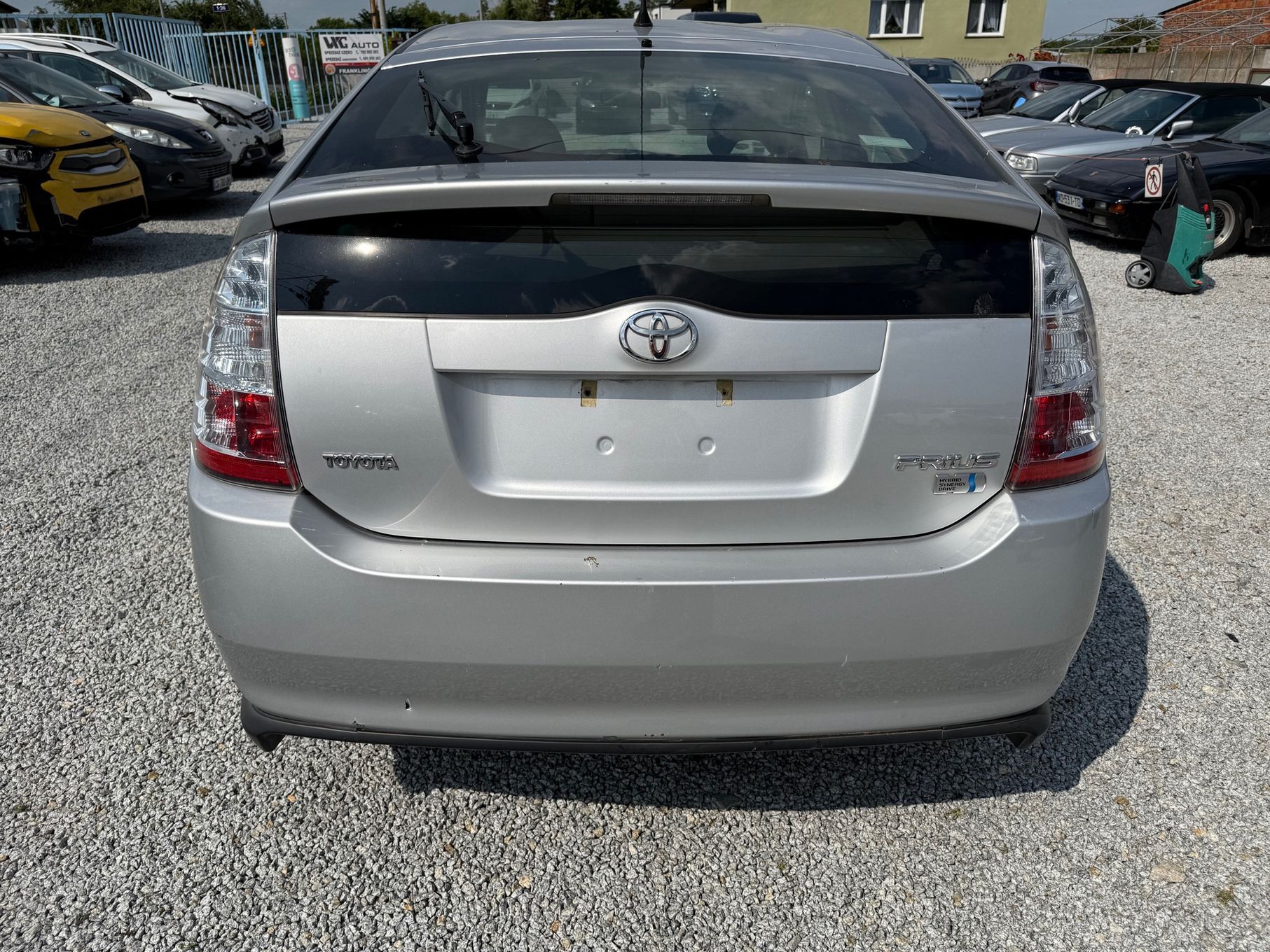 Toyota Prius 1.5_Hybryda_111KM_przebieg -143000_km