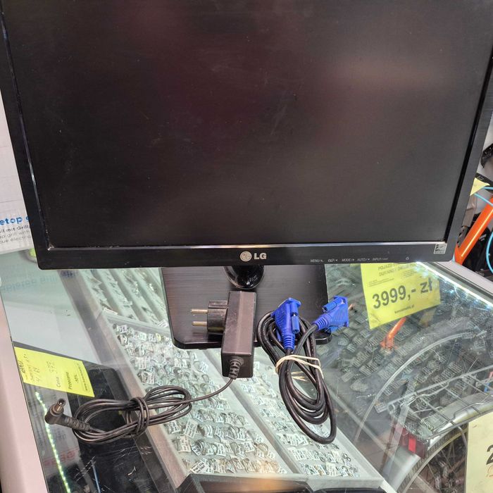 Monitor LG Flatron 19" D-SUB; Komis Jasło Igielna