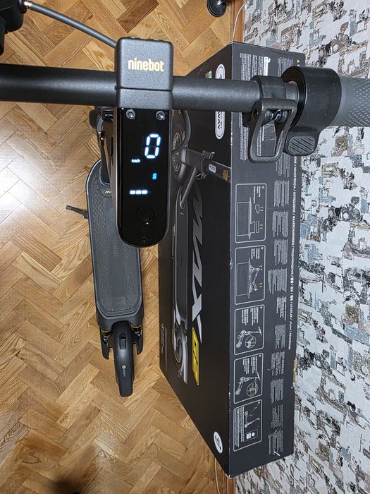 Segway Ninebot Max G2E — майже новий, на гарантії, пробіг 560 км