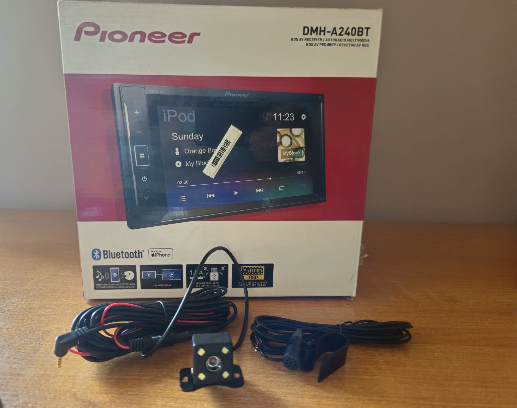Pioneer DMH-A240BT + adapter CANBUS – jak nowy