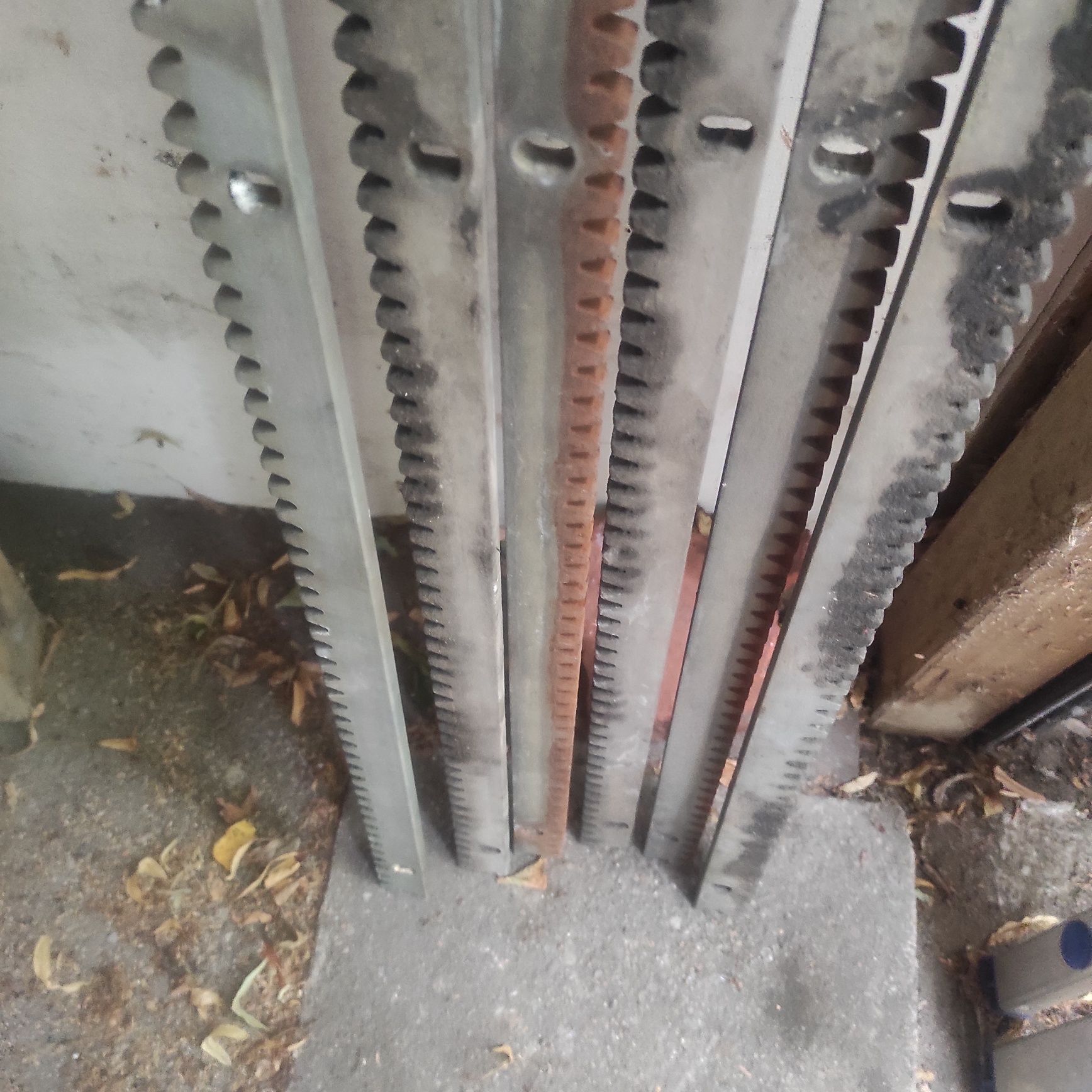 Listwa zębata do bramy przesuwnej 6szt. OKAZJA OLX !!