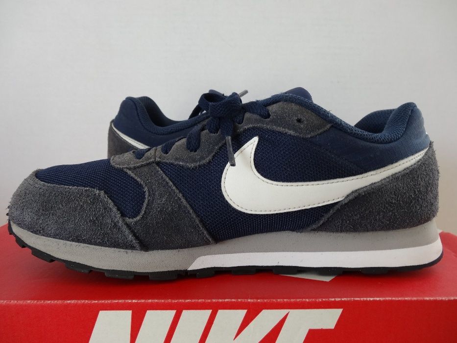Buty Nike MD Runner 2 roz 42 do biegania Sportowe