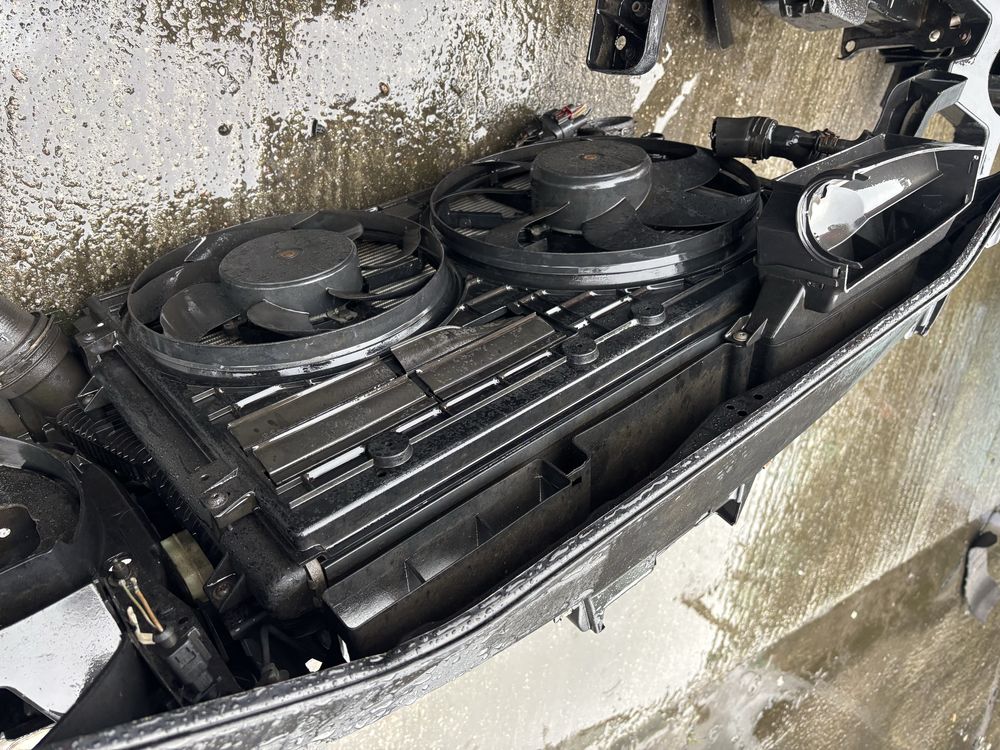 Pas przedni passat b6 2.0 tsi manual komplet chłodnice wentylator