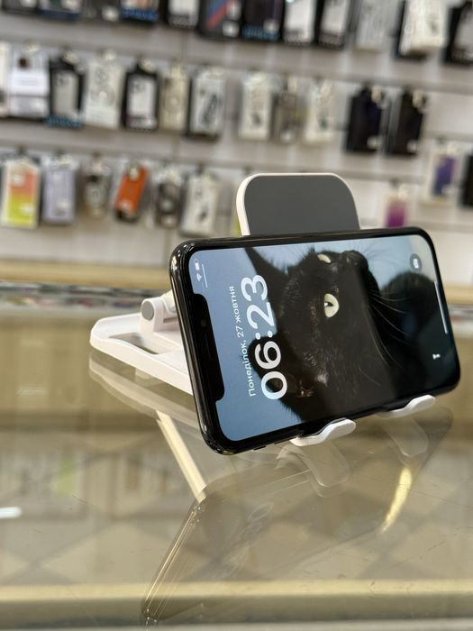 iPhone X 64Gb Black  Neverlock.