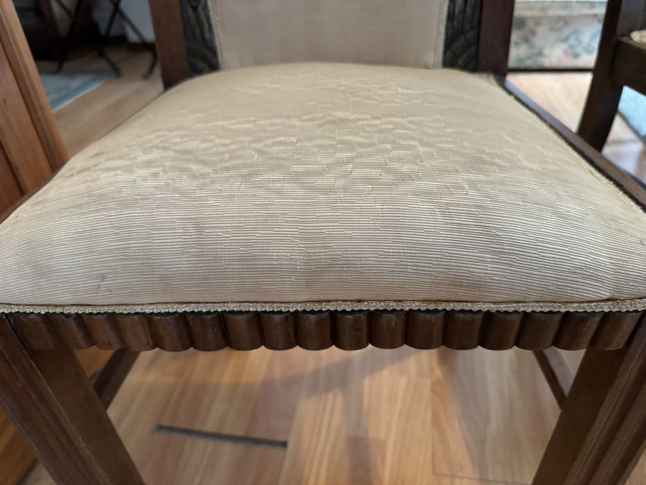 Cadeiras de jantar forradas