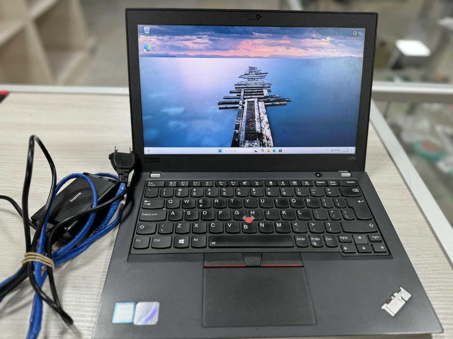 Laptop Lenovo ThinkPad X280 12,5 " Intel Core i3 8 GB / 256 GB