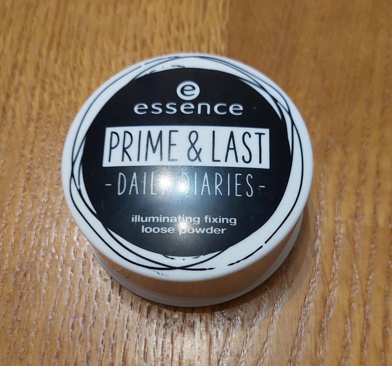 Puder do twarzy Essence Prime and Last