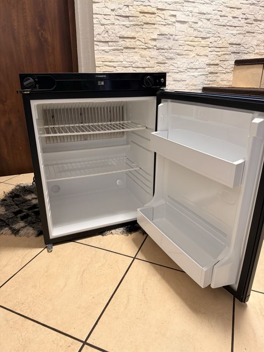 Lodówka dometic  Dometic RF 60 absorpcyjna