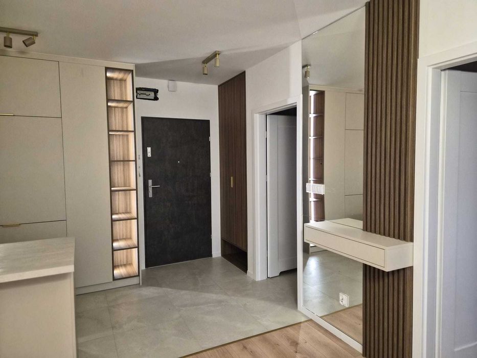 Nowe, nigdy niezamieszkałe mieszkanie  z klimatyzacją i ogrodem.