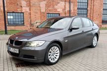 BMW 318i E90 benzyna