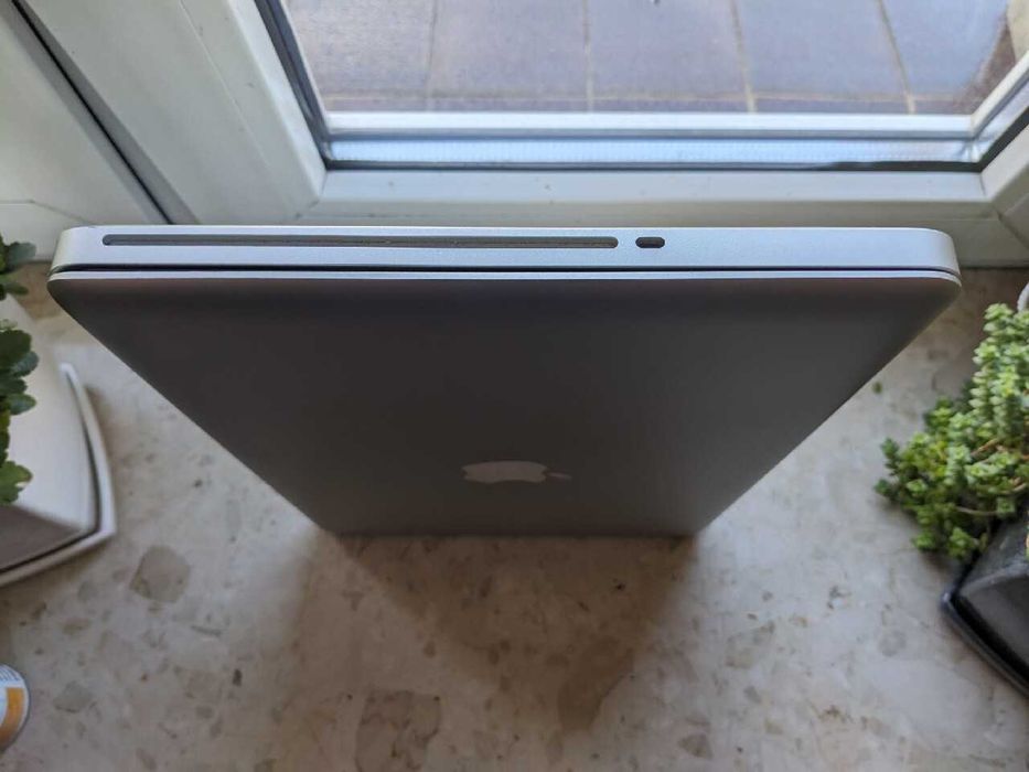 Apple MacBook pro mid-2012 i5 2,5ghz 2/4 high sierra, bateria