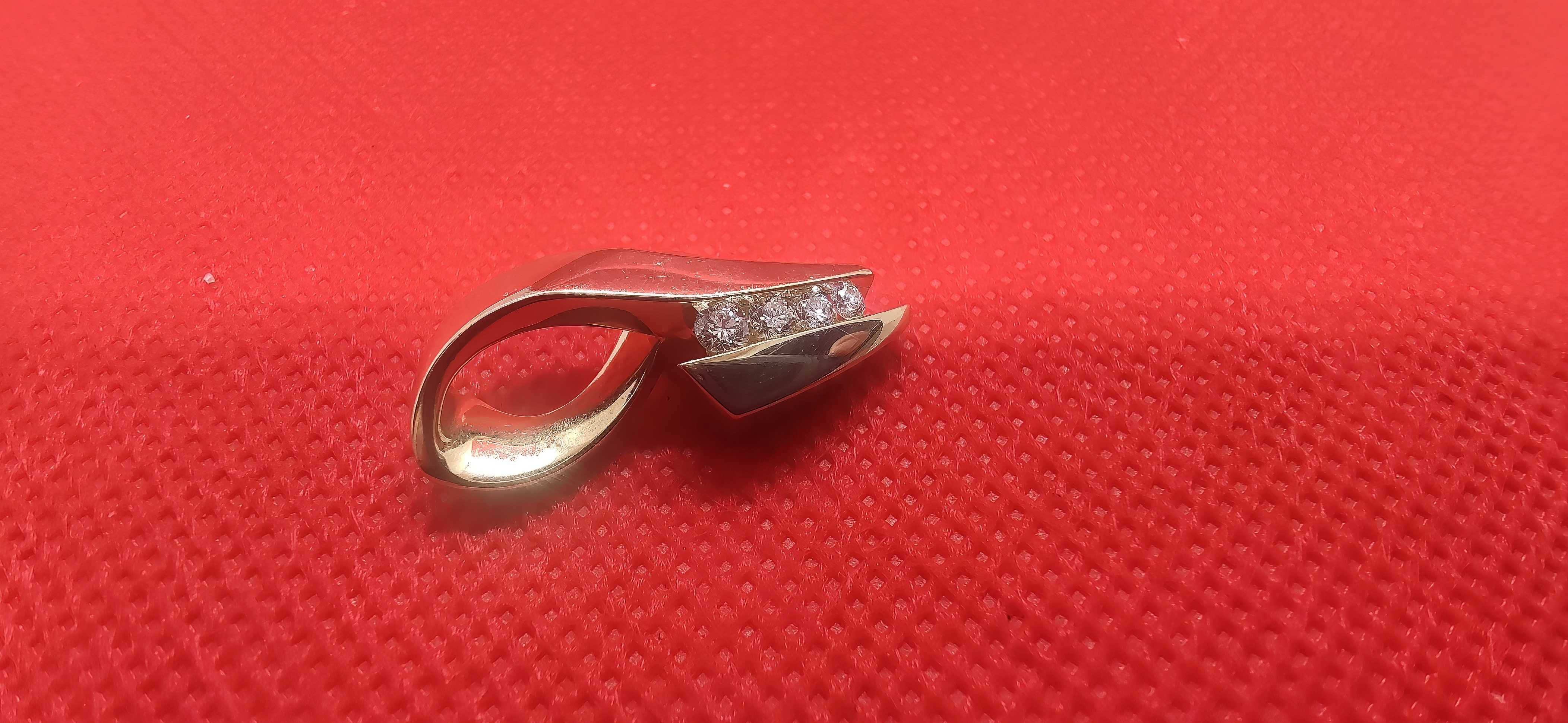 Złota zawieszka z brylantami 0.23ct, certyfikat