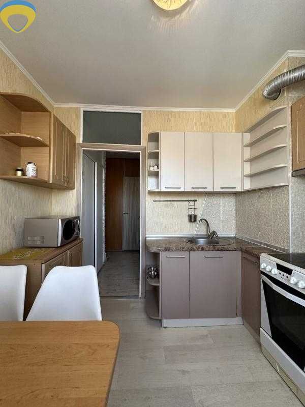 Простора 2-кім квартира з ремонтом для вашої родини на пос Котовського