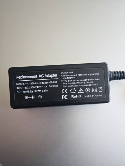 Carregador de Portátil 19v 2.37a