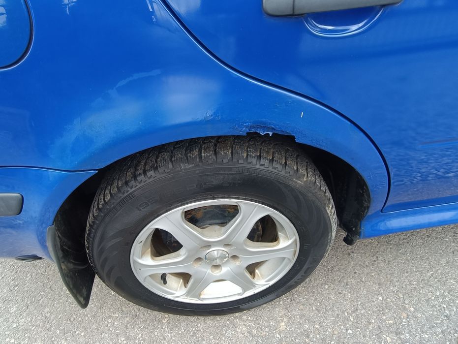 Skoda Octavia 1.6 benzyna + LPG do  ogólnych poprawek