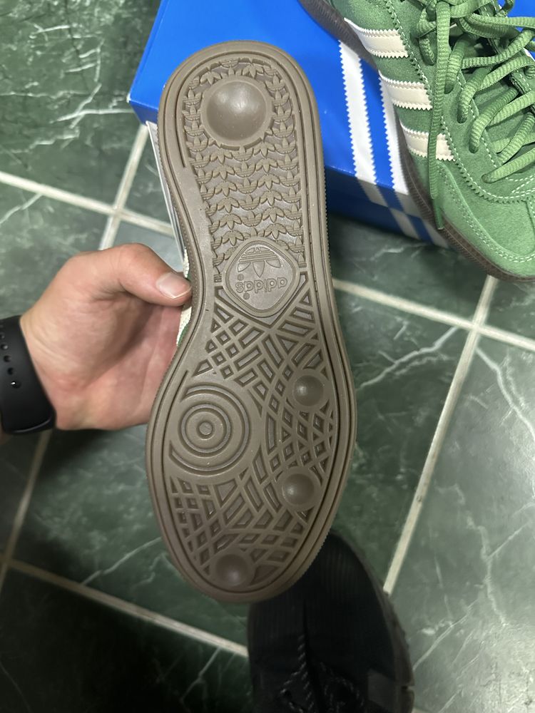 Жіночі кросівки Adidas Spezial IG 6192 37 1/3,  38 2/3