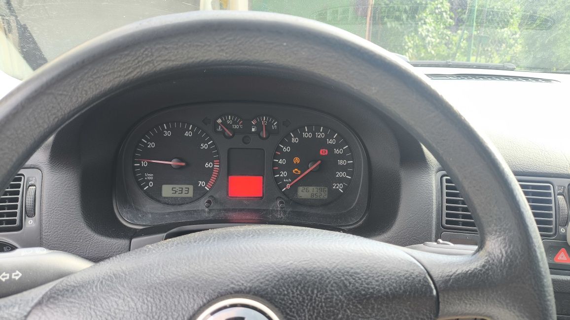 VW Golf 1.4 Igła