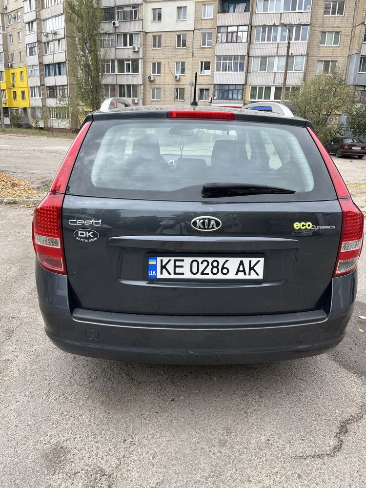KIA CEED 2009 рік