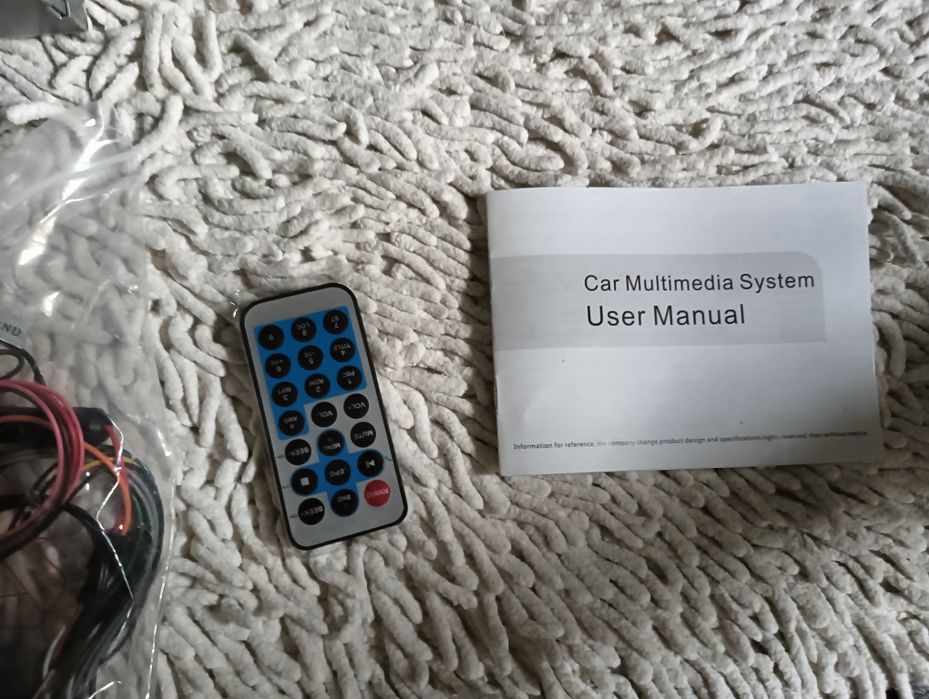 Autoradio CD/DVD/VCD/MP3