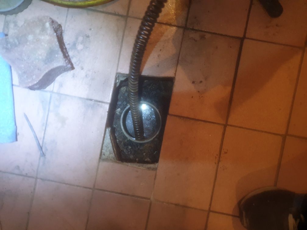 Hydraulik Udrażnianie  czyszczenie rur kanalizacji Kamera TV Wuko 24H