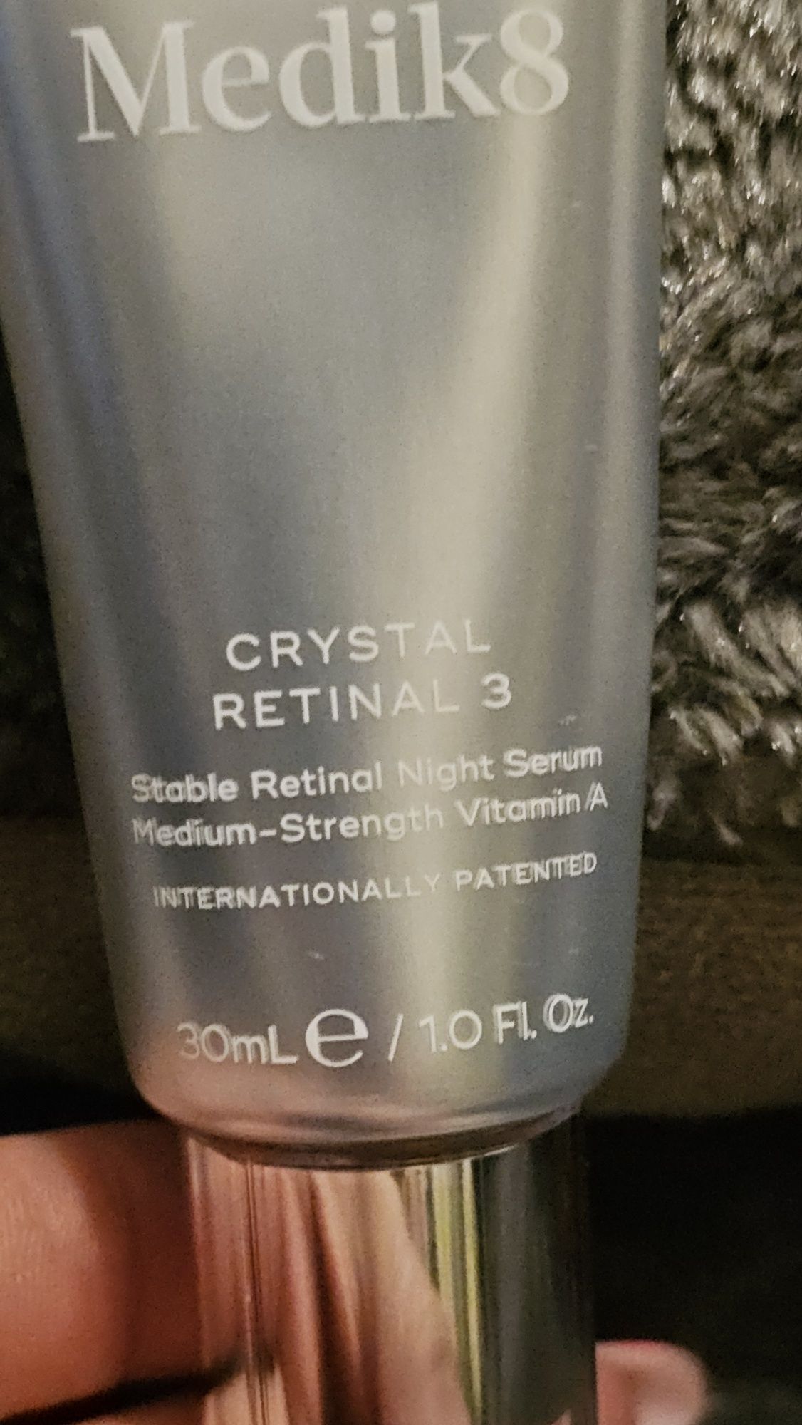 Medik8 crystal retinal 3, serum z retinolem
