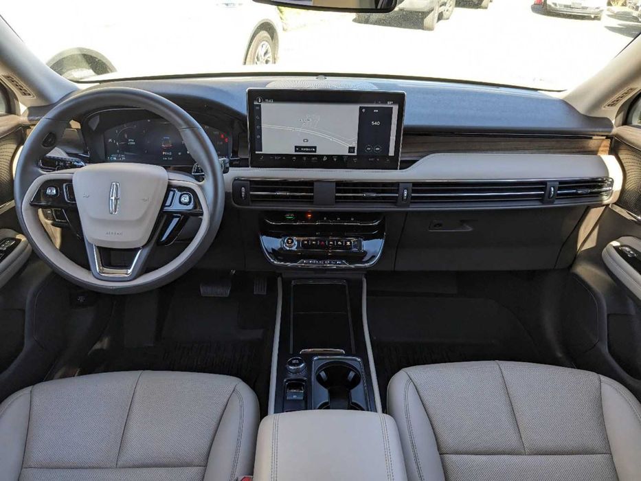 2023 Lincoln Corsair Reserve Рест 23 року !