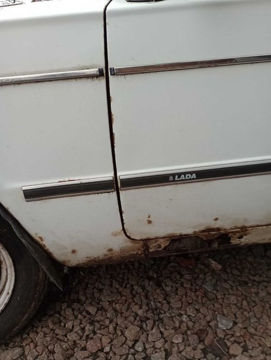 Продам ВАЗ-2106.
