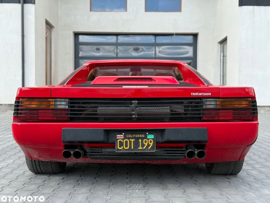 Ferrari Testarossa Ferrari Testarossa 1987 Oryginalny stan Pali jeździ V12 I