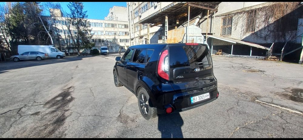 KIA SOUL 2.0 2015