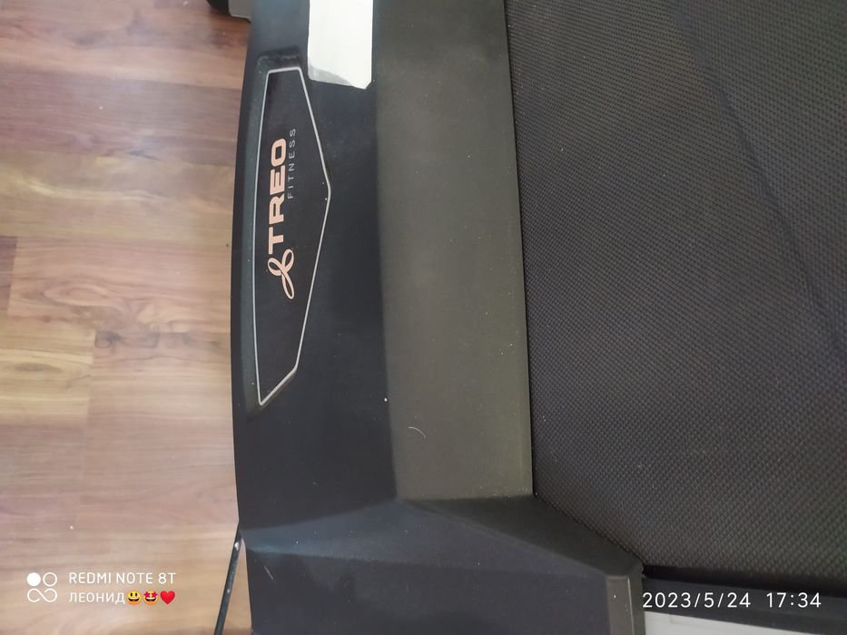 Продам беговую дорожку.