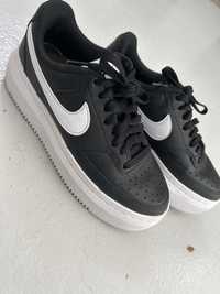 Nike airforce como novos