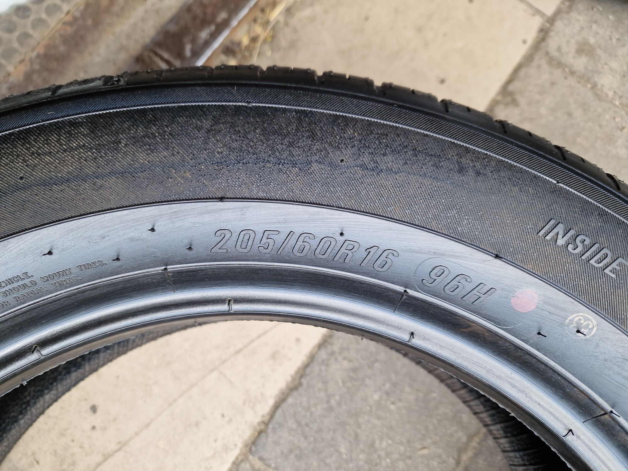 Летняя резина новая 205/60 R16 Maxxis