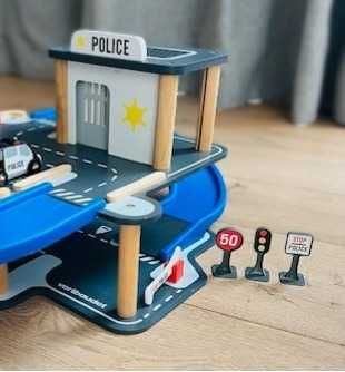 Garagem da Polícia