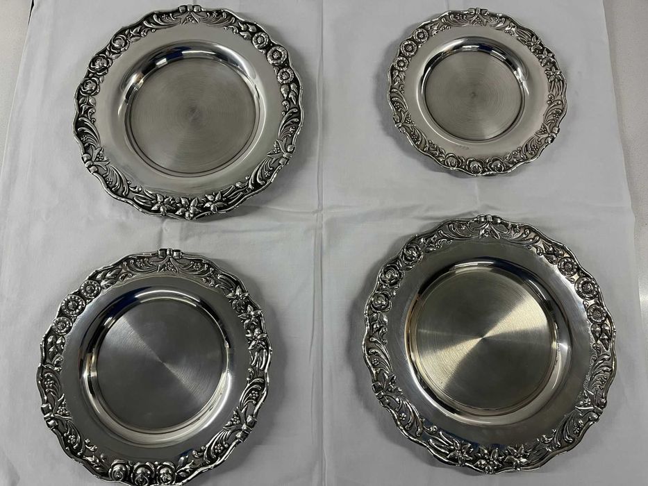 Salvas conjunto de 4 unidades com o total de 459gr