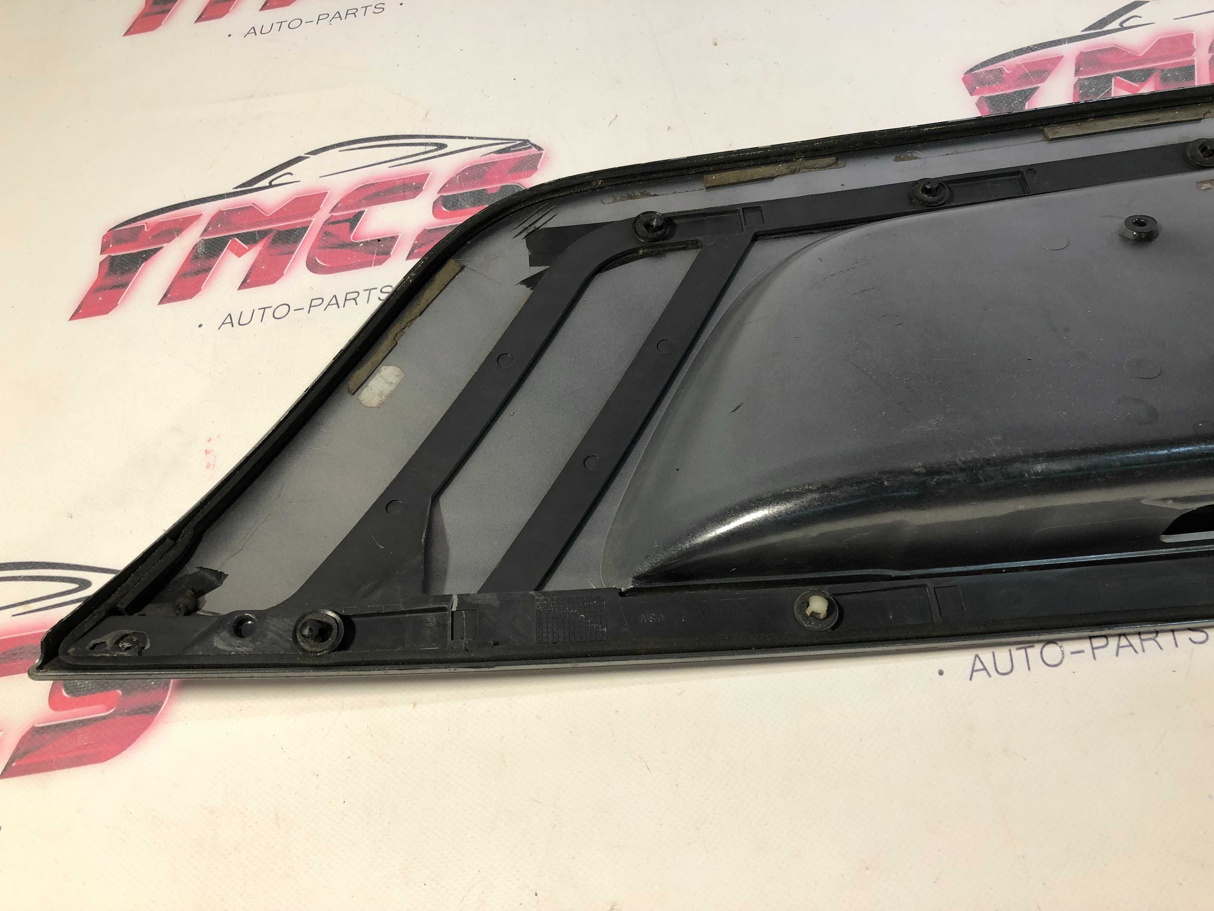 Friso Tampa Mala MERCERDES BENZ CLASSE E W211 Original