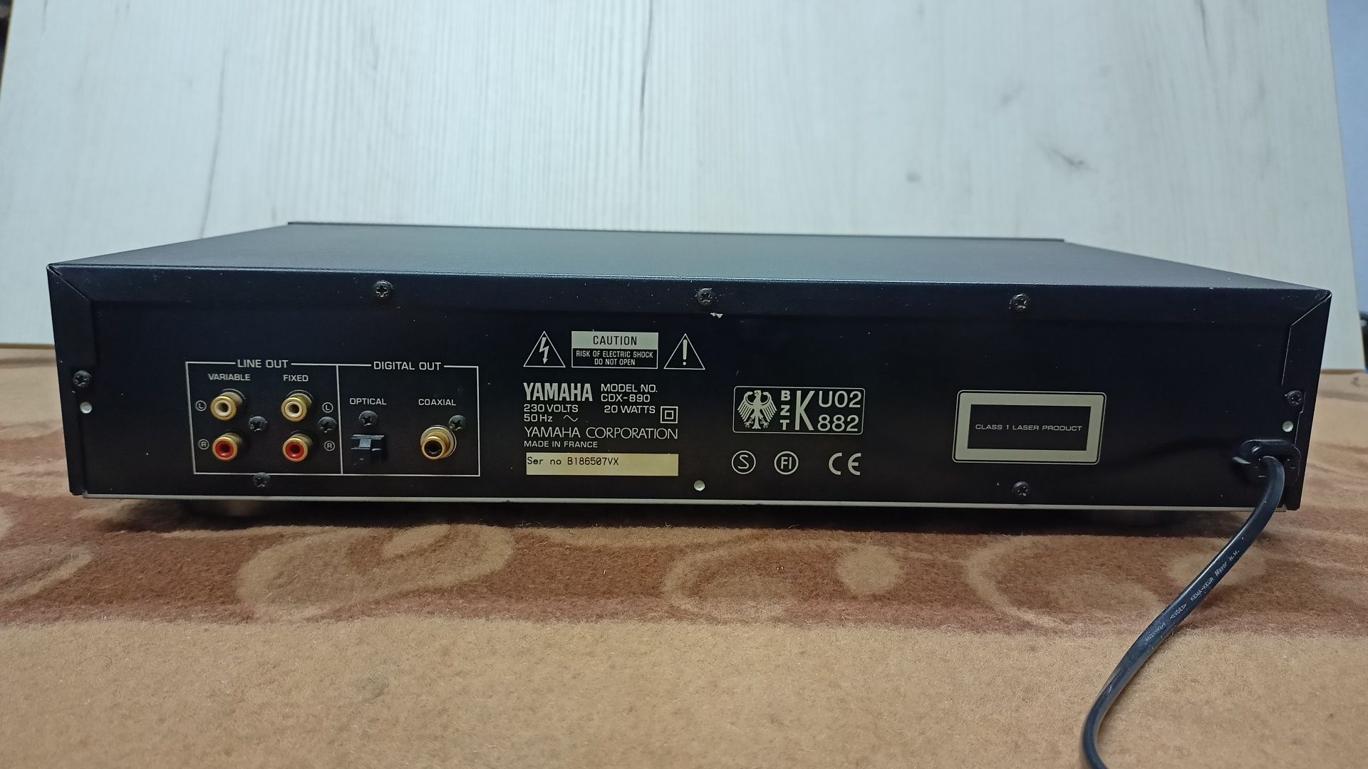 Odtwarzacz CD Yamaha CDX-890 PRO-BIT