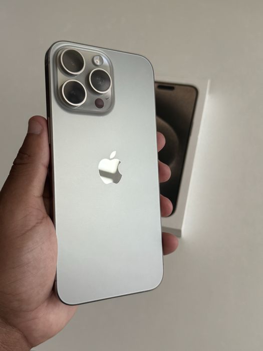 IPhone 15 Pro Max 256GB – Estado excelente