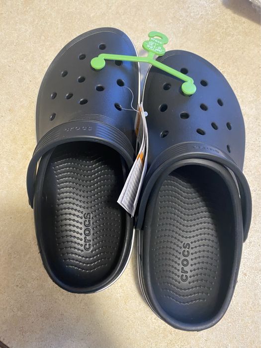 Шльопанці Crocs