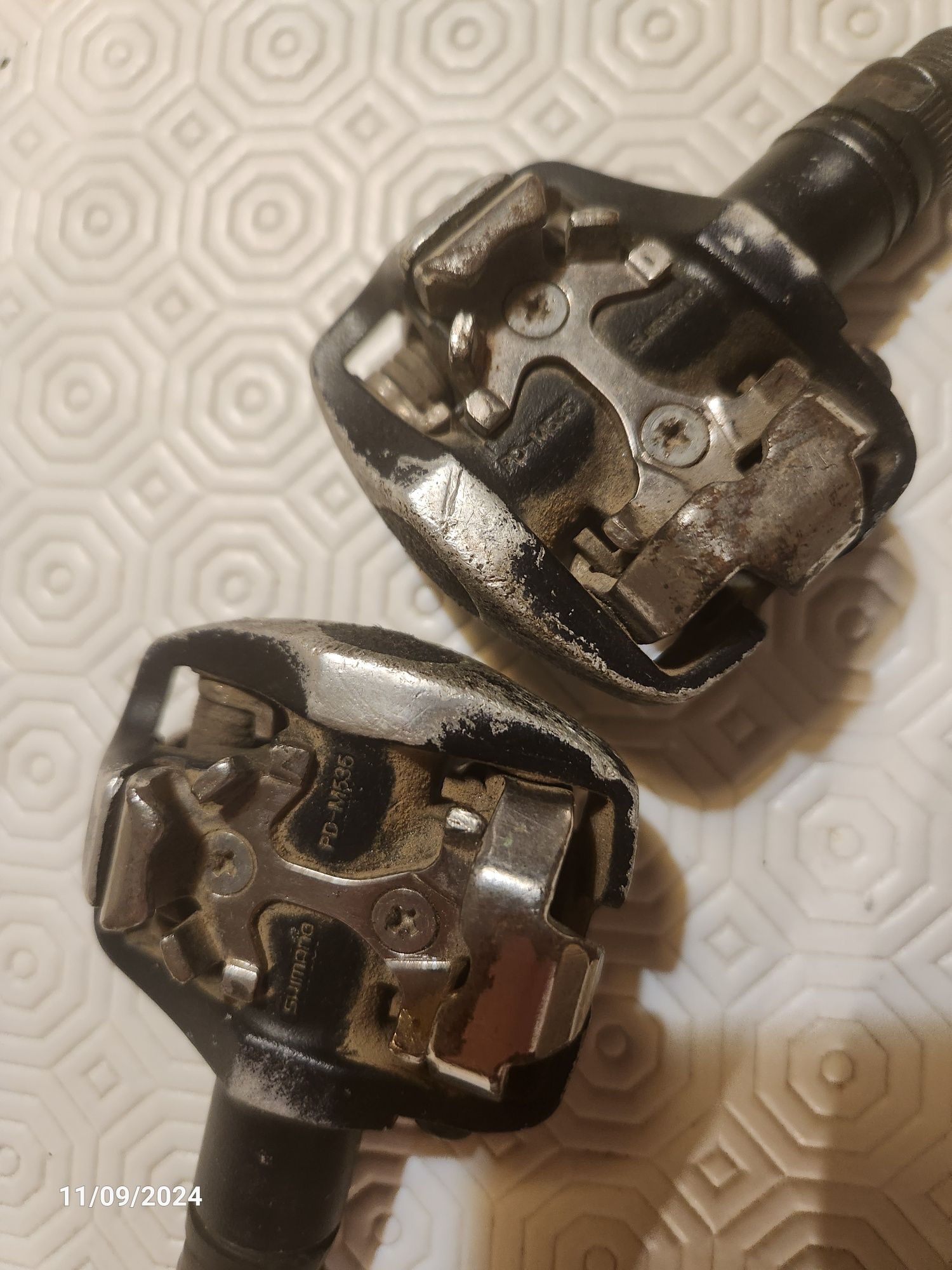 Pedais shimano de bicicleta