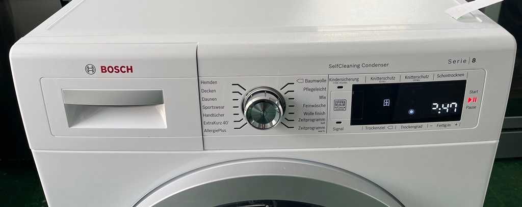 Suszarka Bosch z pompą ciepła WTW875W0, 8 kg, A+++