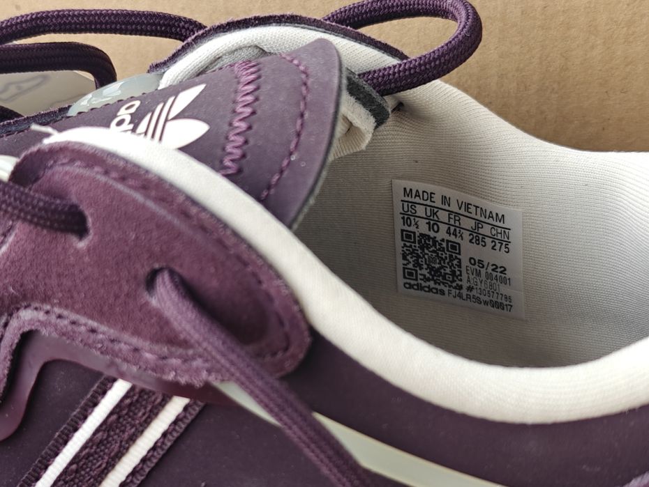 Nowe buty Adidas Ozweego celox meskie 44.5 UK 10 piękne czekoladowe