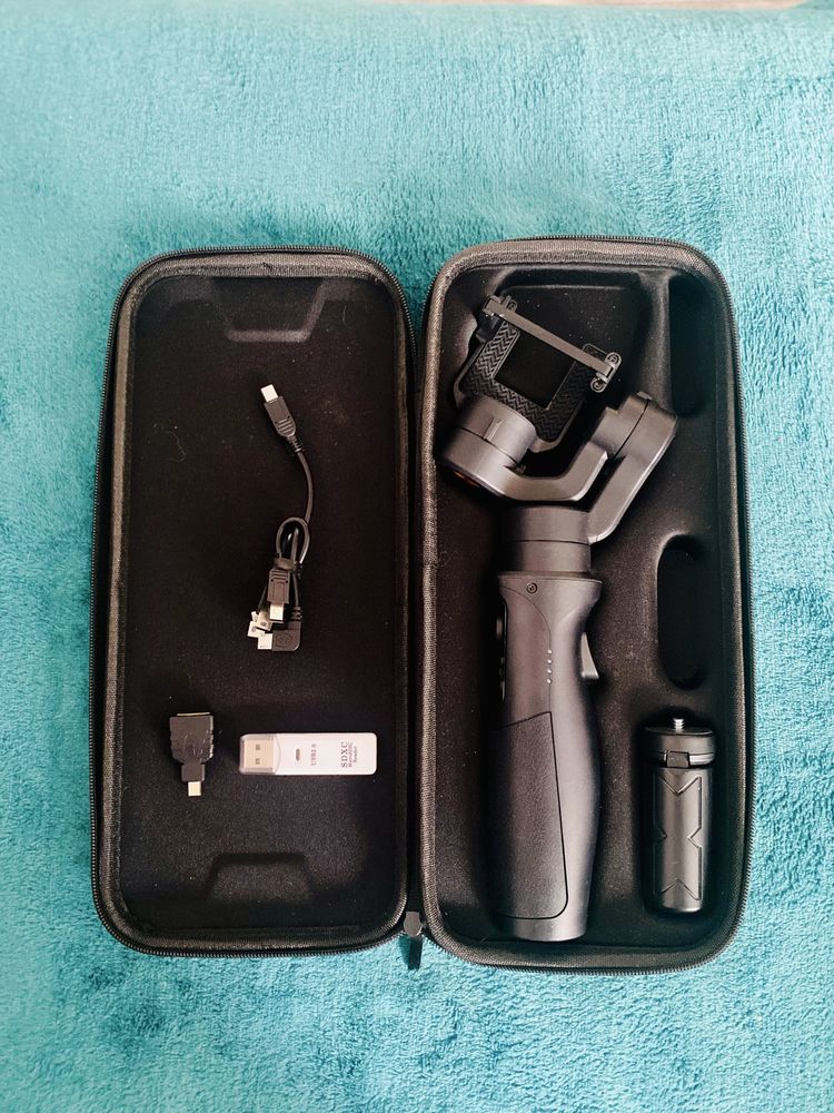 Gimbal Hohem iSteady Pro4